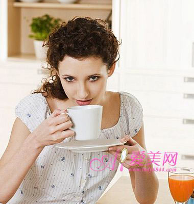 夏季排毒养生打倒美丽敌人